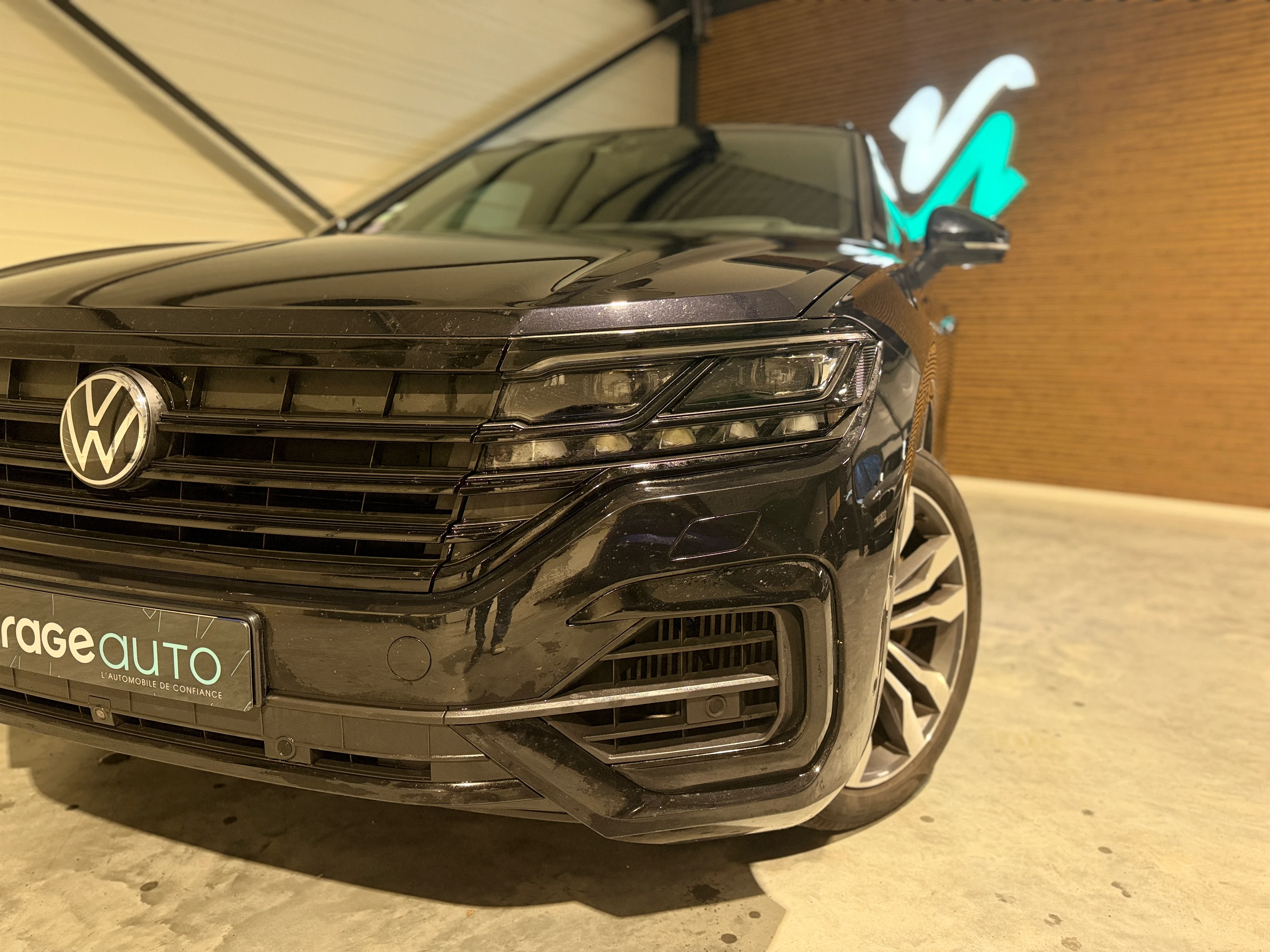 Image secondaire de Volkswagen Touareg R
