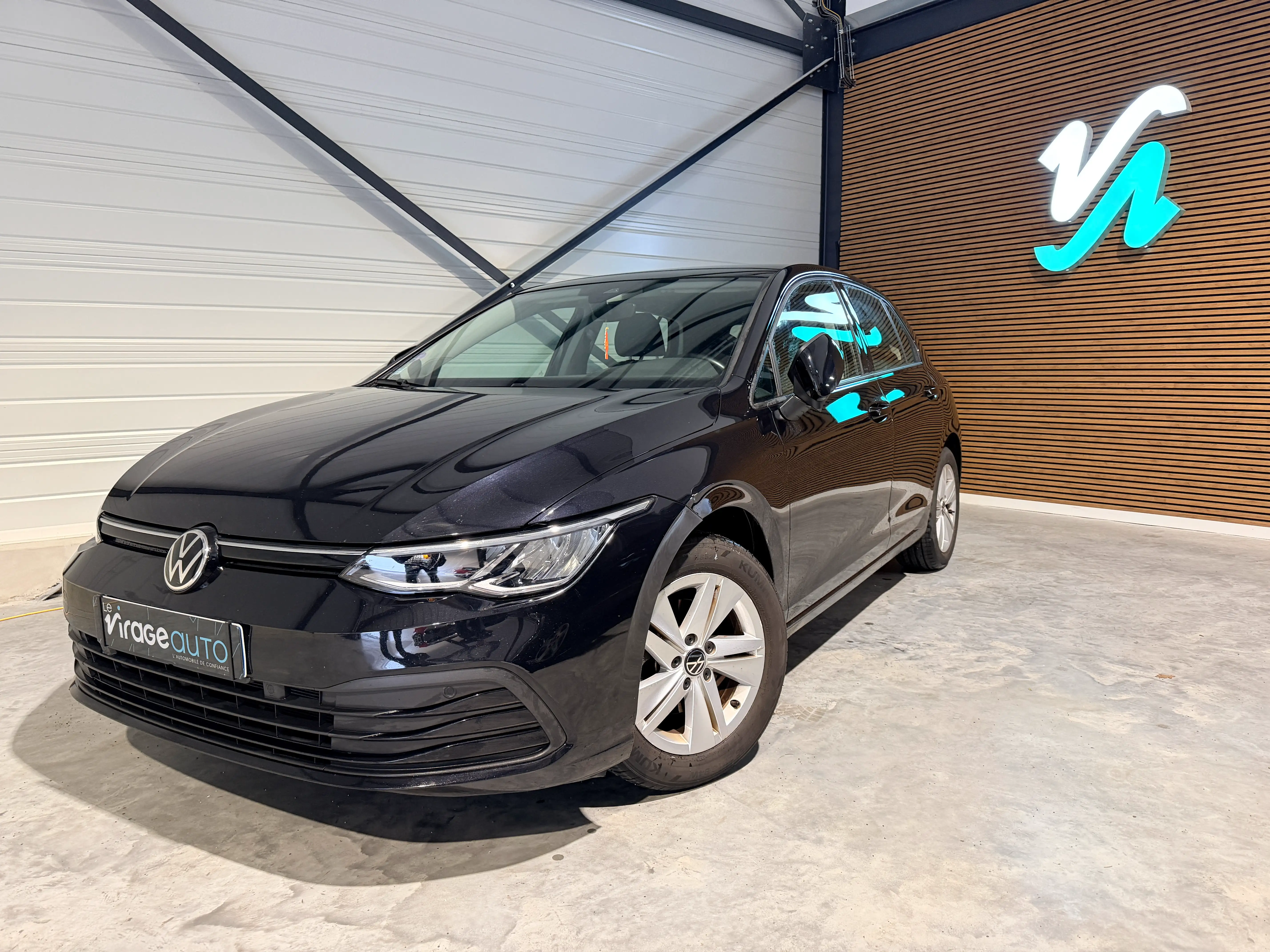 Image principale de Volkswagen Golf 8 1.5 TSI ACT OPF 130ch Life Business  