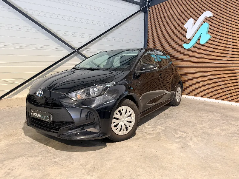 Toyota Yaris - Hybride - 116 cv - 32500 Km - Carplay - Boite Auto - Maintien de voie actif - Regulateur Adaptatif - Camera de recul