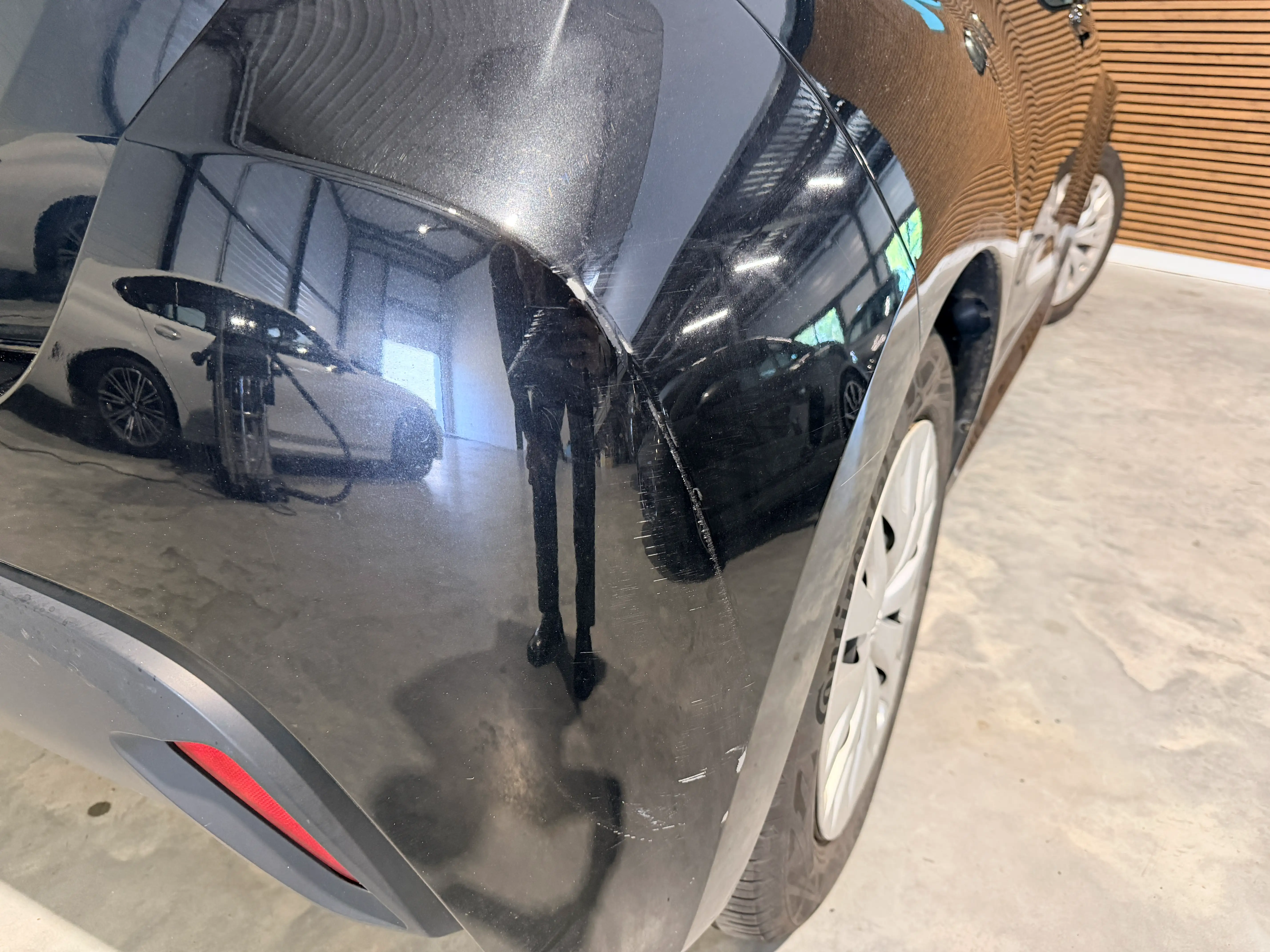 Image secondaire de Toyota Yaris - Hybride - 116 cv - 32500 Km - Carplay - Boite Auto - Maintien de voie actif - Regulateur Adaptatif - Camera de recul