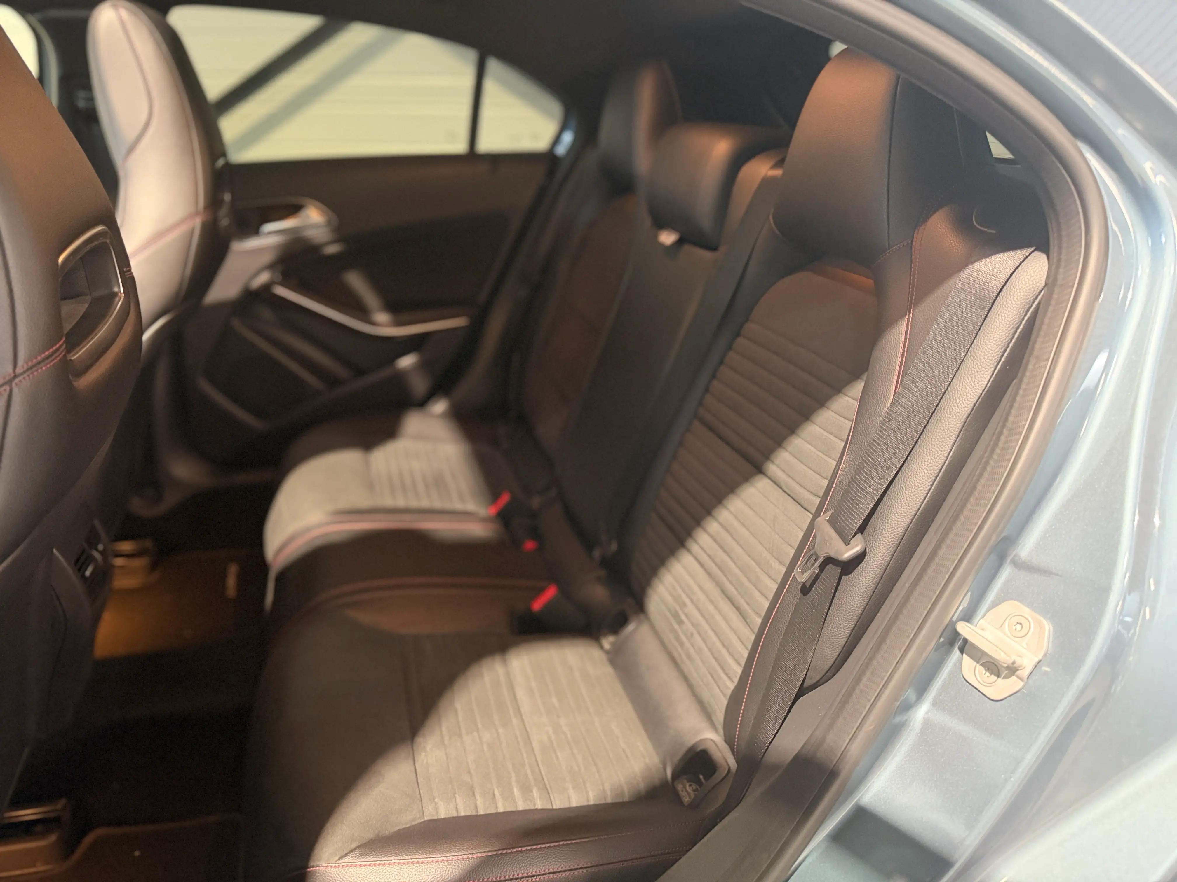 Image secondaire de Mercedes classe a a180 cdi fascination ba 2015
