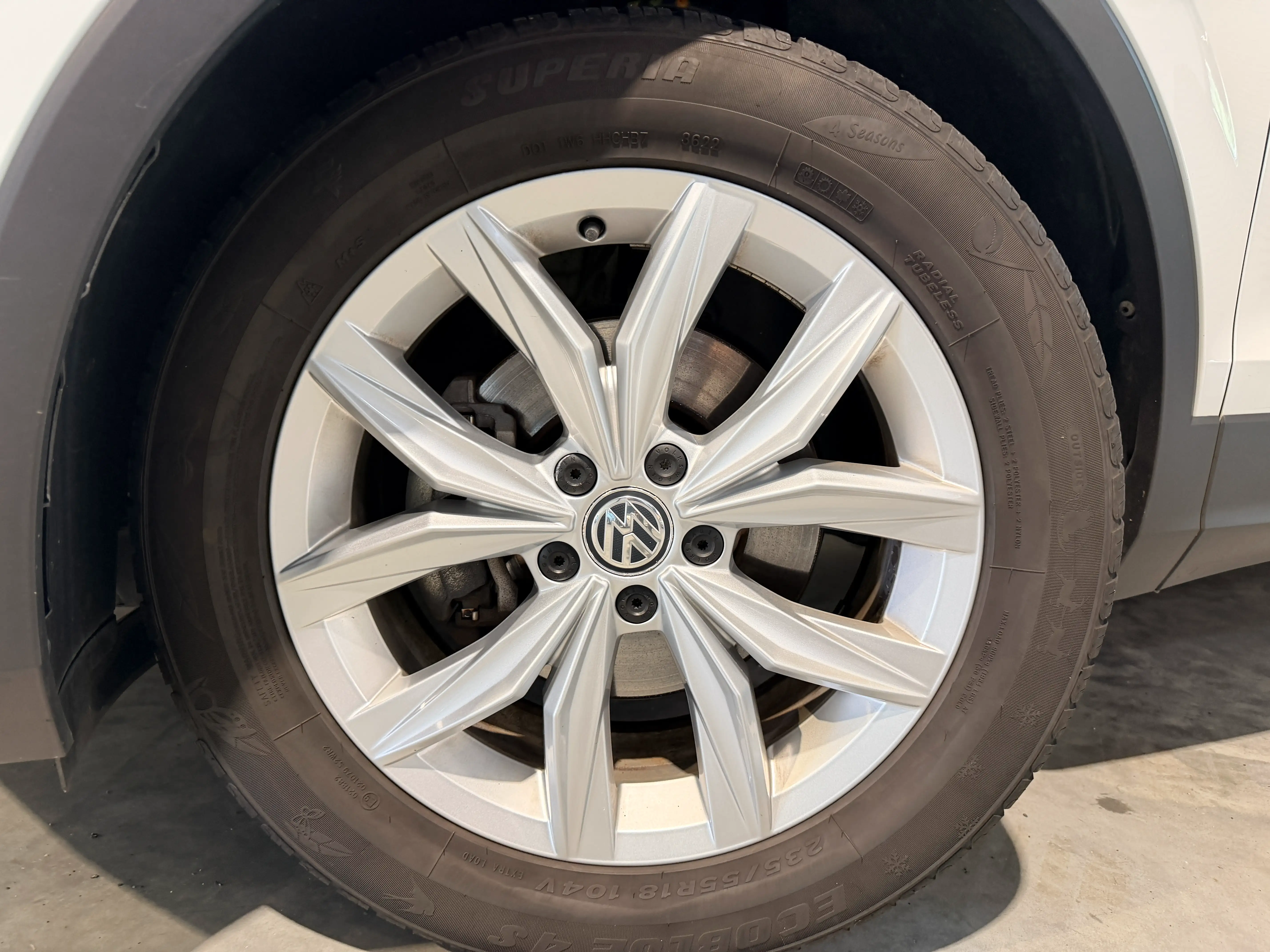 Image secondaire de Volkswagen Tiguan - 2.0 TDI - 2017 - Full Options - Boite Manuelle - 142 000 Km - Carat Exclusive