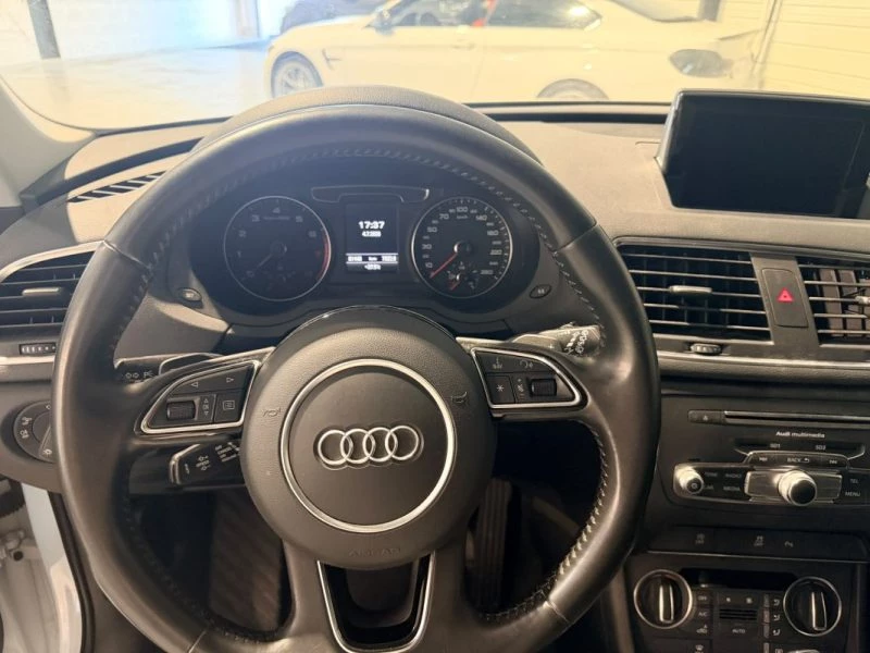 Image secondaire de AUDI Q3 - 1.4 TFSI - 150cv - S LINE - S TRONIC - 2017 - 81 500 km - Toit ouvrant