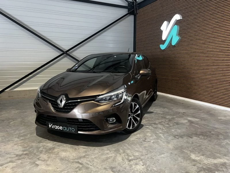 Image principale de RENAULT CLIO V 1.0 TCE - 100 cv - 2020 - Carplay - Boite manuelle - 59000 Km - Excellent état