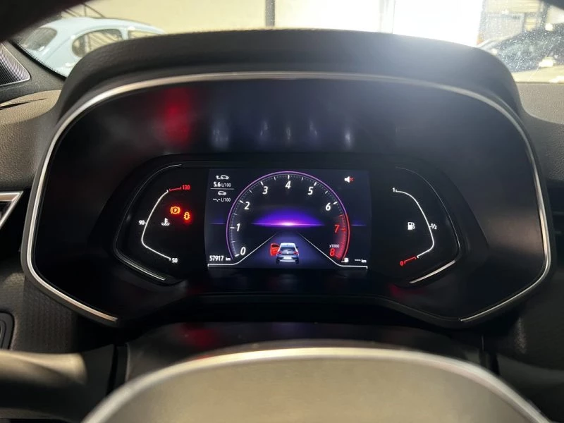 Image secondaire de RENAULT CLIO V 1.0 TCE - 100 cv - 2020 - Carplay - Boite manuelle - 59000 Km - Excellent état