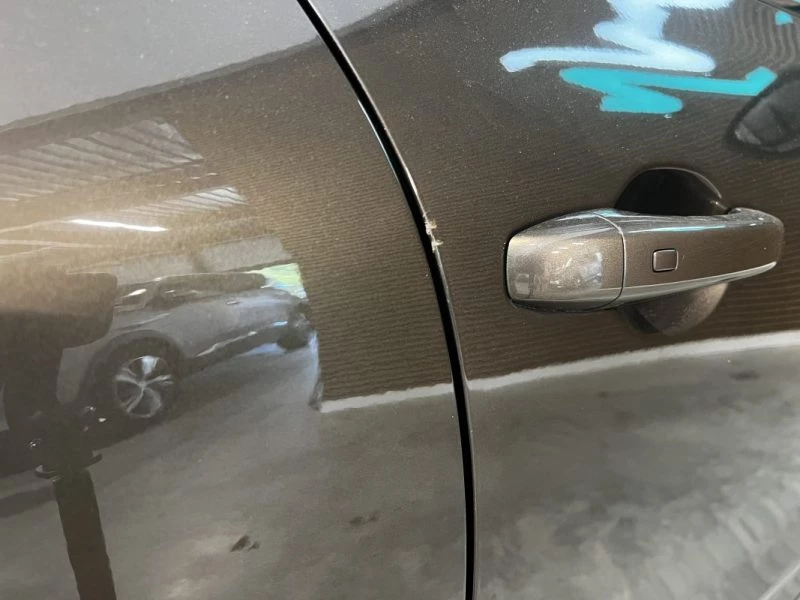 Image secondaire de RENAULT CLIO V 1.0 TCE - 100 cv - 2020 - Carplay - Boite manuelle - 59000 Km - Excellent état
