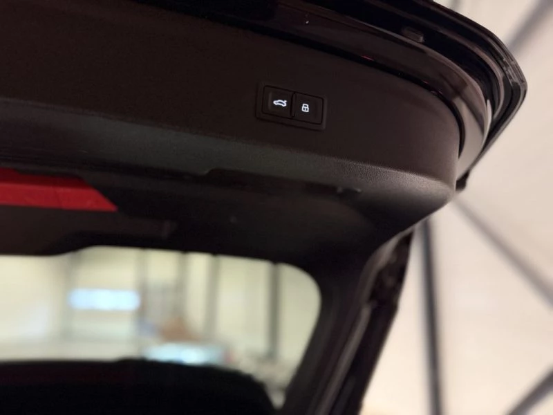 Image secondaire de AUDI S3 Sportback - 2.0 TFSI - 310 cv - QUATTRO - S TRONIC - 2020 - Caméra - CarPlay - Keyless