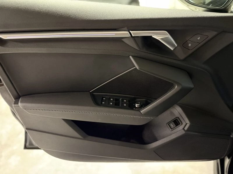 Image secondaire de AUDI S3 Sportback - 2.0 TFSI - 310 cv - QUATTRO - S TRONIC - 2020 - Caméra - CarPlay - Keyless