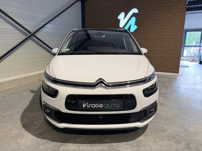 Image secondaire de CITROEN C4 GRAND PICASSO - 2L BLUEHDI - 150 - SHINE - 2017 - Siège Chauffant - 7 places - Caméra 360