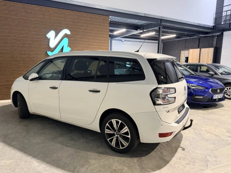 Image secondaire de CITROEN C4 GRAND PICASSO - 2L BLUEHDI - 150 - SHINE - 2017 - Siège Chauffant - 7 places - Caméra 360