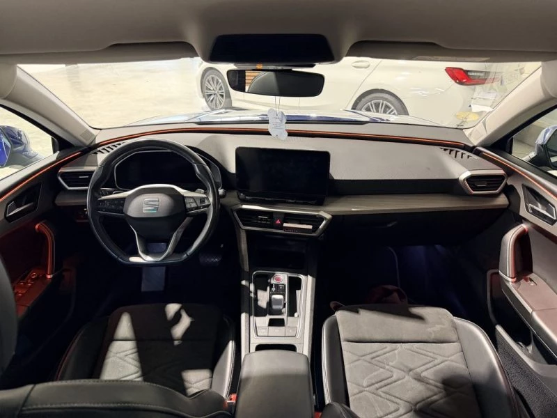 Image secondaire de Seat Leon ST XCELLENCE - 4 SP - 2.0 TDI - 150CH - DSG7 - 2021 - CarPlay - Caméra de récul - Attelage