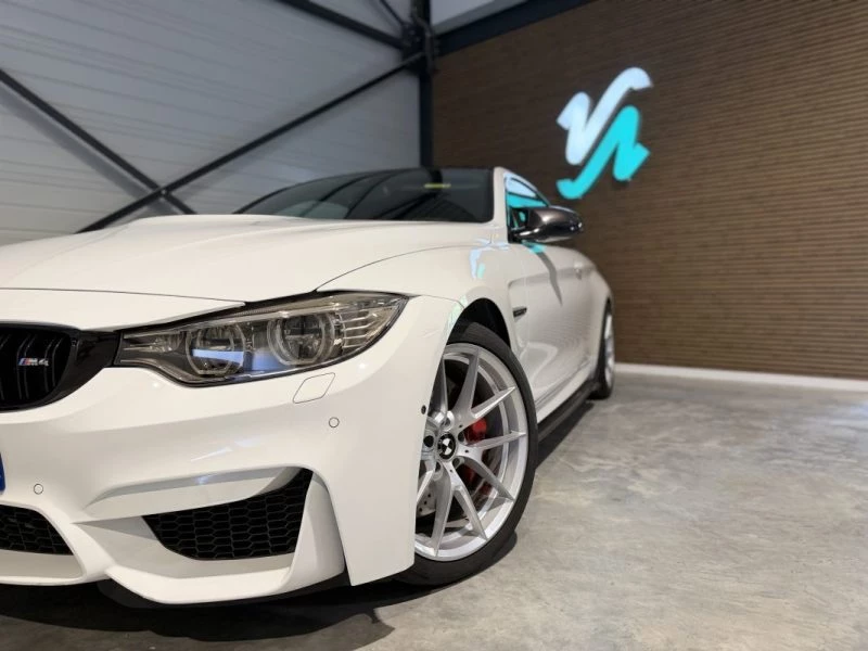 Image secondaire de BMW M4 431cv DKG 2016 - CarPlay - Caméra 360 - Harman Kardon - Sièges & Volant chauffant