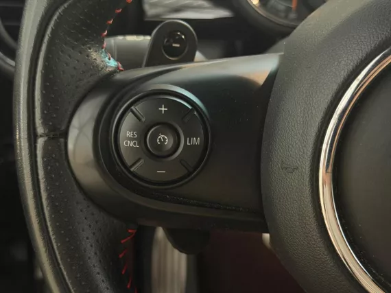 Image secondaire de Mini III Cooper S Cabriolet 192ch John Cooper Works BVA7