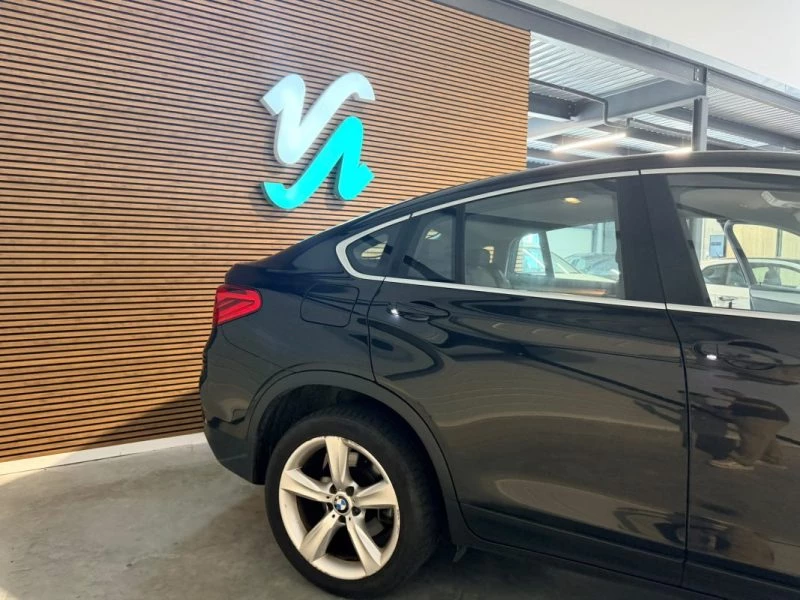 Image secondaire de BMW X4 - 20D - LOUNGE PLUS - Siège cuir - 2017 - 190 cv - 188000 Km