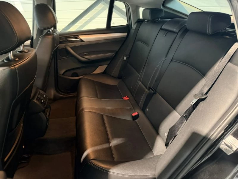 Image secondaire de BMW X4 - 20D - LOUNGE PLUS - Siège cuir - 2017 - 190 cv - 188000 Km