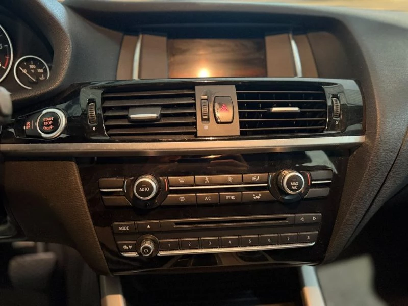 Image secondaire de BMW X4 - 20D - LOUNGE PLUS - Siège cuir - 2017 - 190 cv - 188000 Km