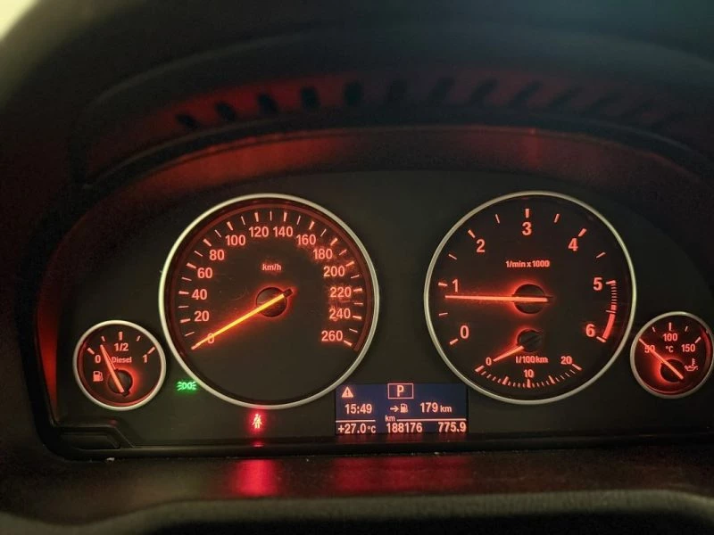 Image secondaire de BMW X4 - 20D - LOUNGE PLUS - Siège cuir - 2017 - 190 cv - 188000 Km