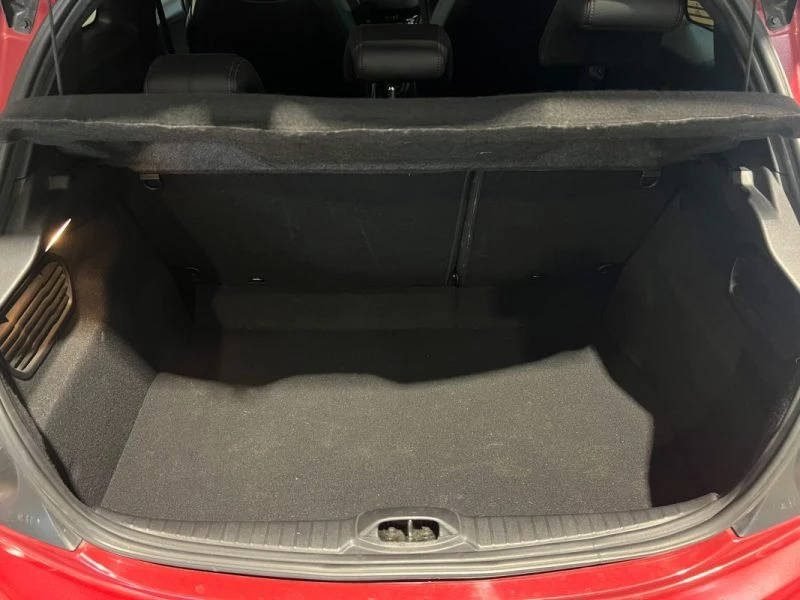 Image secondaire de PEUGEOT 208 GTI - 1.6 THP - 208 cv - BPS - 2018 - 156 000 Km - Carplay - Caméra de recul