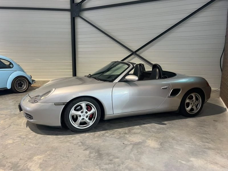 Image secondaire de PORSCHE BOXSTER - 2.7 - 220 cv - 2000 - 197 000 Km - Sièges chauffants - Xenon