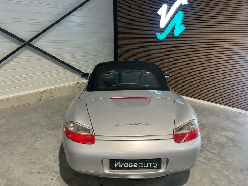 Image secondaire de PORSCHE BOXSTER - 2.7 - 220 cv - 2000 - 197 000 Km - Sièges chauffants - Xenon