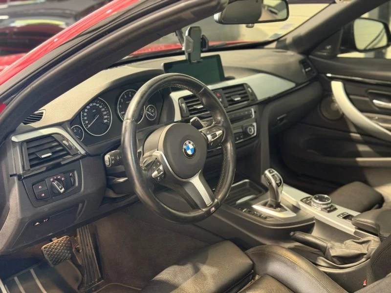Image secondaire de BMW - SERIE 4 - 435i PACK M - 306 cv - Cabriolet - Intérieur cuir - 2013 - 85000 km