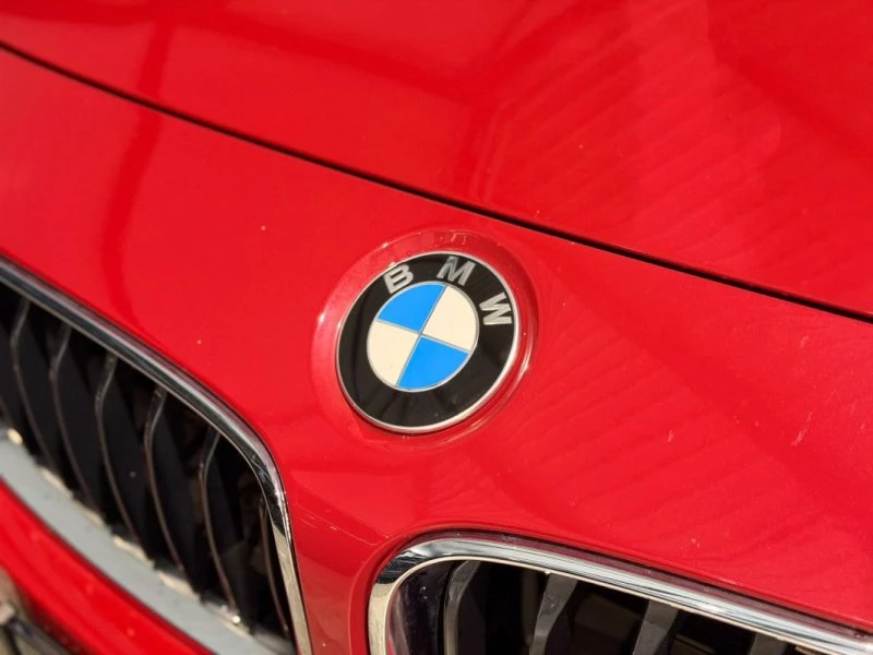 Image secondaire de BMW - SERIE 4 - 435i PACK M - 306 cv - Cabriolet - Intérieur cuir - 2013 - 85000 km