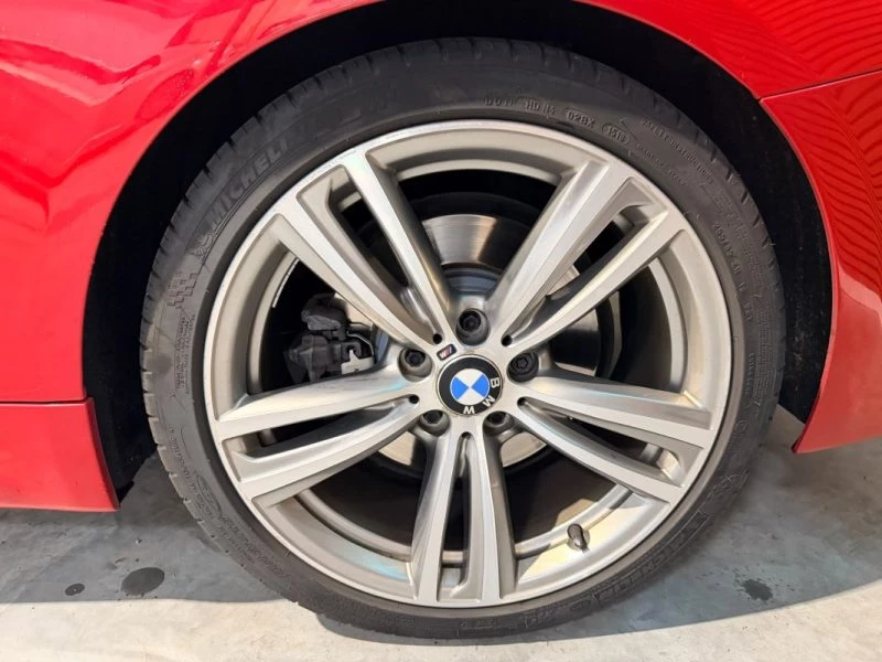 Image secondaire de BMW - SERIE 4 - 435i PACK M - 306 cv - Cabriolet - Intérieur cuir - 2013 - 85000 km