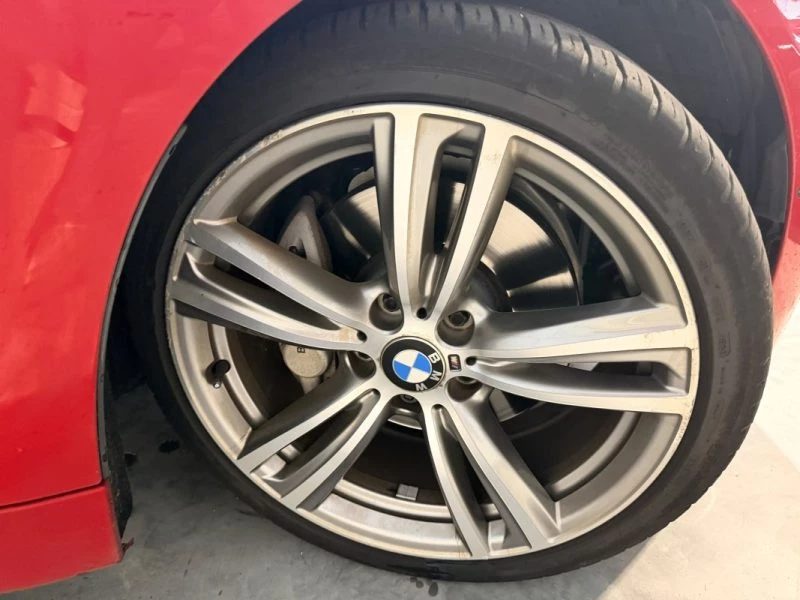 Image secondaire de BMW - SERIE 4 - 435i PACK M - 306 cv - Cabriolet - Intérieur cuir - 2013 - 85000 km