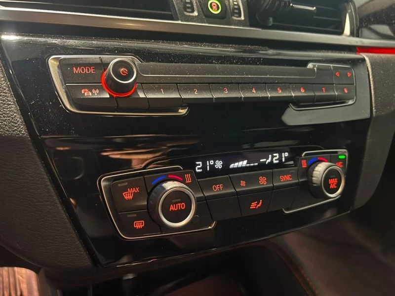 Image secondaire de BMW X1 - 20D - XDRIVE - 190 cv - SPORT - 2017 - 198000 km - BVM