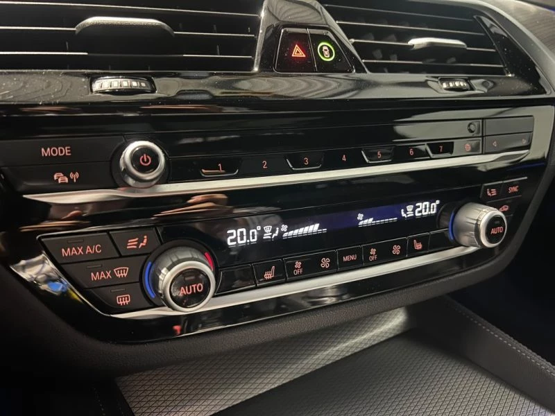 Image secondaire de BMW - SERIE 5 - TOURING - 530D 3.0l - 265 cv - M SPORT - 82000 Km - Full Options - Xdrive