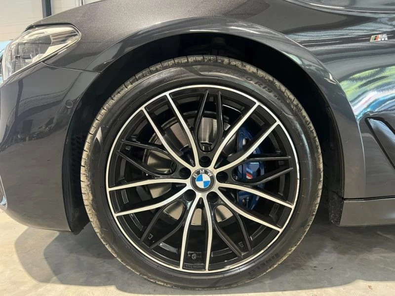 Image secondaire de BMW - SERIE 5 - TOURING - 530D 3.0l - 265 cv - M SPORT - 82000 Km - Full Options - Xdrive
