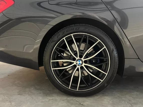 Image secondaire de BMW Serie 5 Touring 530DA XD 265 m Sport