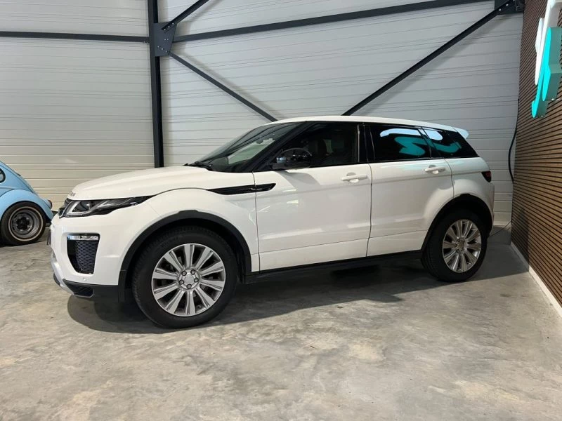 Image secondaire de LAND ROVER - RANGE ROVER EVOQUE - 2.0 D - 4X4 - SE DYNAMIC - 180CV - 2017 - Attelage - BVA