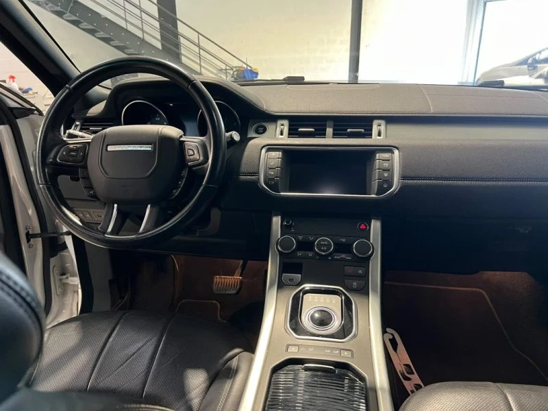 Image secondaire de LAND ROVER - RANGE ROVER EVOQUE - 2.0 D - 4X4 - SE DYNAMIC - 180CV - 2017 - Attelage - BVA