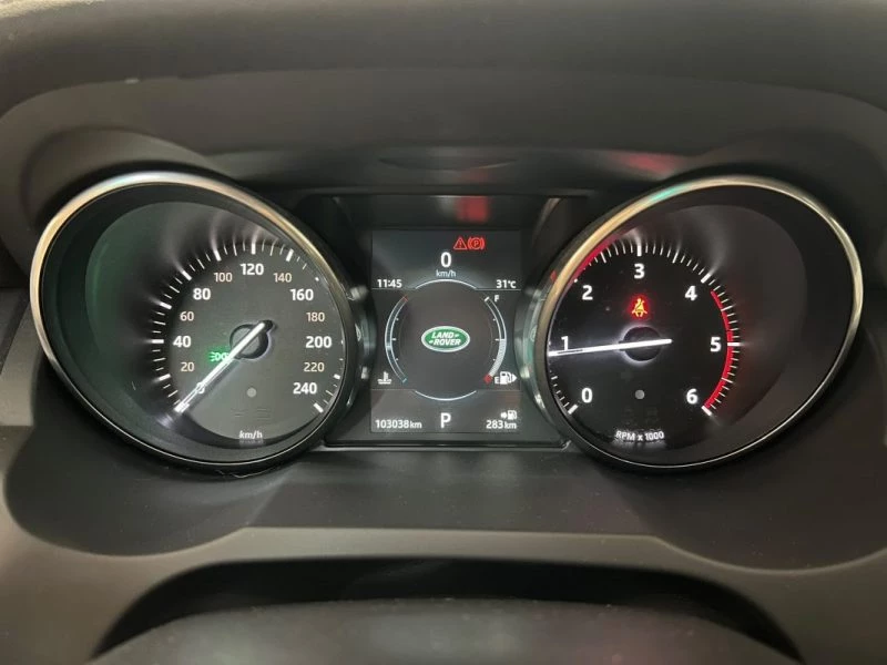 Image secondaire de LAND ROVER - RANGE ROVER EVOQUE - 2.0 D - 4X4 - SE DYNAMIC - 180CV - 2017 - Attelage - BVA