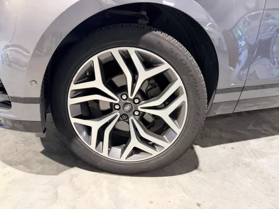 Image secondaire de Land Rover Range Rover Velar R Dynamic 2.0 D 240 AWD