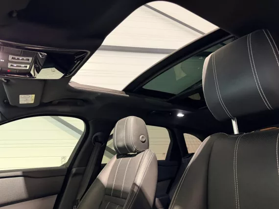Image secondaire de Land Rover Range Rover Velar R Dynamic 2.0 D 240 AWD