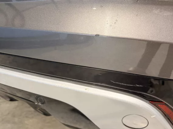 Image secondaire de Land Rover Range Rover Velar R Dynamic 2.0 D 240 AWD