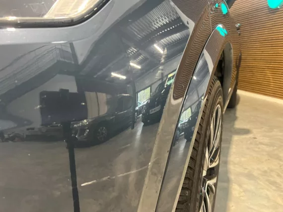 Image secondaire de Volvo XC90 T8 AWD Recharge - Ultimate Chrome