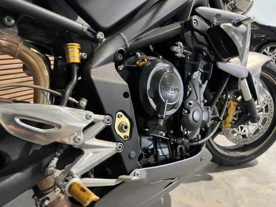 Image secondaire de Triumph Street Triple 675 R