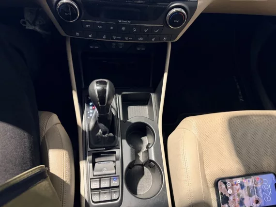 Image secondaire de Hyundai Tucson 1.7 CRDI Finition Executive