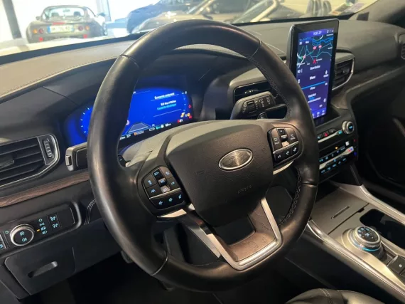Image secondaire de Ford Explorer Platinium