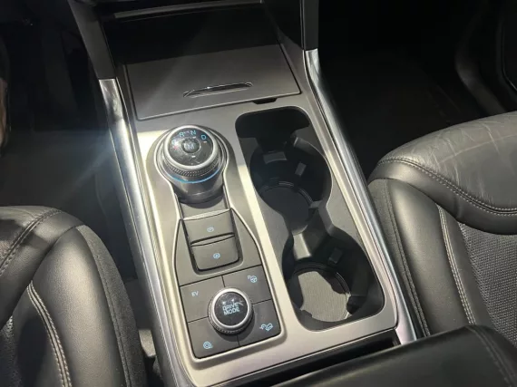 Image secondaire de Ford Explorer Platinium
