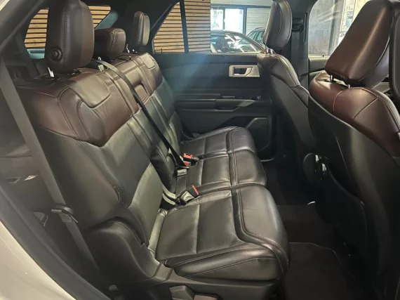 Image secondaire de Ford Explorer Platinium