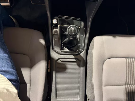 Image secondaire de Volkswagen Golf Sportsvan VII 1.4 TSI