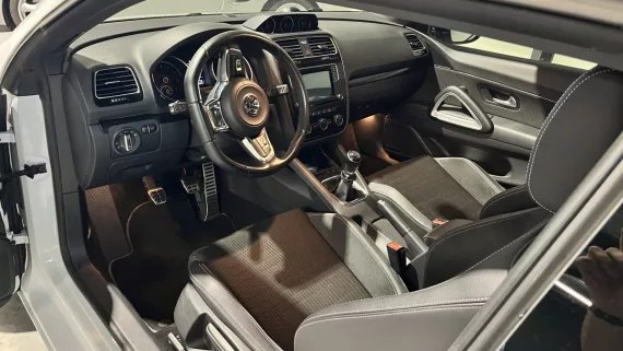 Image secondaire de Volkswagen Scirocco III 2.0 TSI 180 ch Black Session