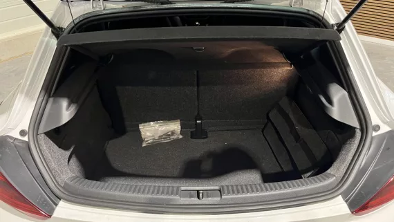 Image secondaire de Volkswagen Scirocco III 2.0 TSI 180 ch Black Session