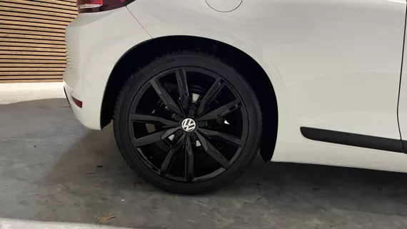 Image secondaire de Volkswagen Scirocco III 2.0 TSI 180 ch Black Session