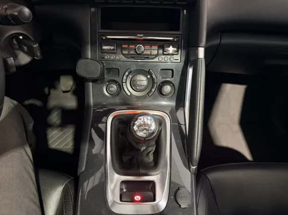 Image secondaire de Peugeot 3008 Feline 2.0 HDi