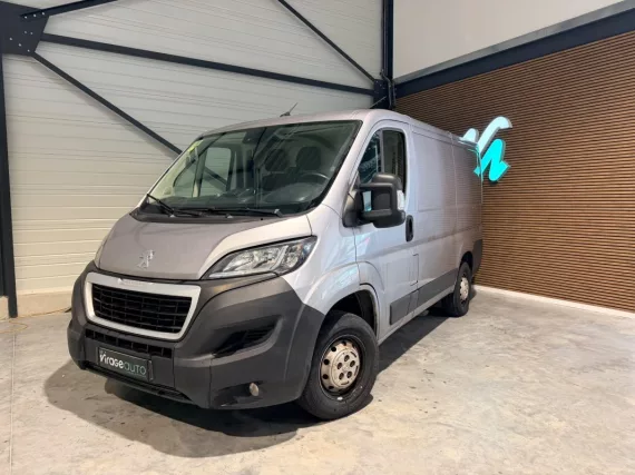 Image secondaire de Peugeot Boxer Camionnette 2.2 BlueHDi 140